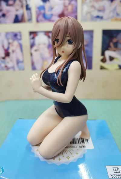 Celestial vivi 电影 五等分的新娘 中野三玖 学校泳衣