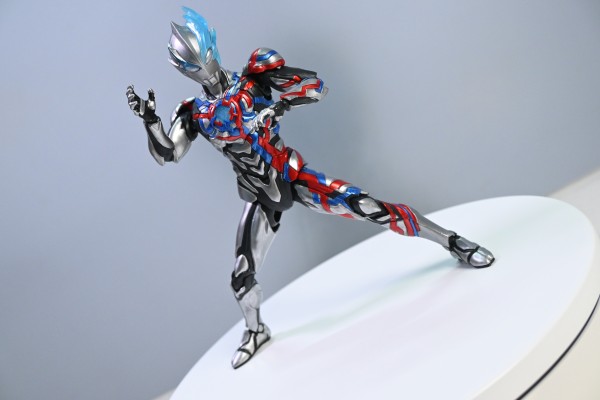 Figure-rise Standard 布莱泽奥特曼 布莱泽奥特曼