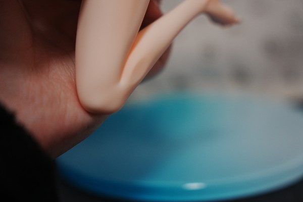 害羞，她恋爱了 水澄华实　