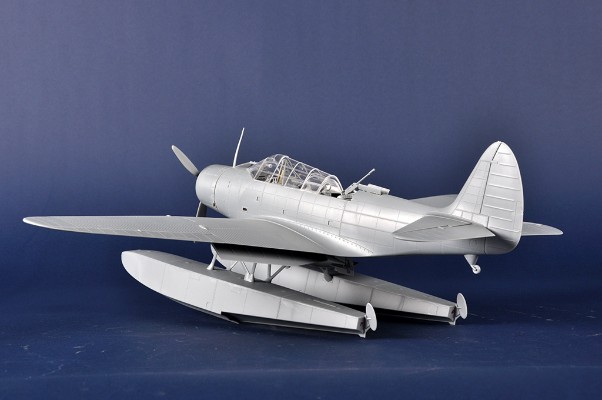 编号：03233 1/32 军用飞机系列 美国TBD-1A“蹂躏者”水上鱼雷攻击机