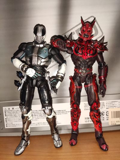 S.I.C. VOL.42 假面骑士：电王 假面骑士电王 圣剑形态/月台形态＆异魔人·桃塔罗斯 初回特典·无