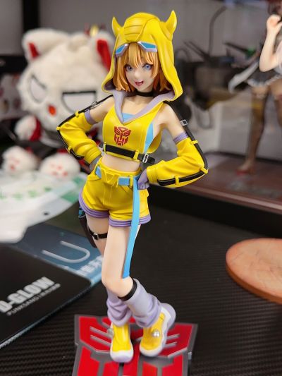 美少女雕像 变形金刚  大黄蜂