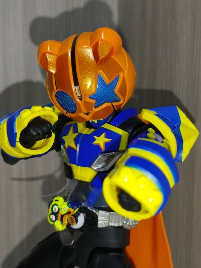 S.H.Figuarts 假面骑士极狐  假面骑士南瓜杰克 怪兽形态 / 节拍形态