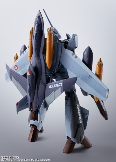 HI-METAL R 超时空要塞ZERO  VF-0A 凤凰(工藤真专用) ＋ QF-2200D-B 幽灵