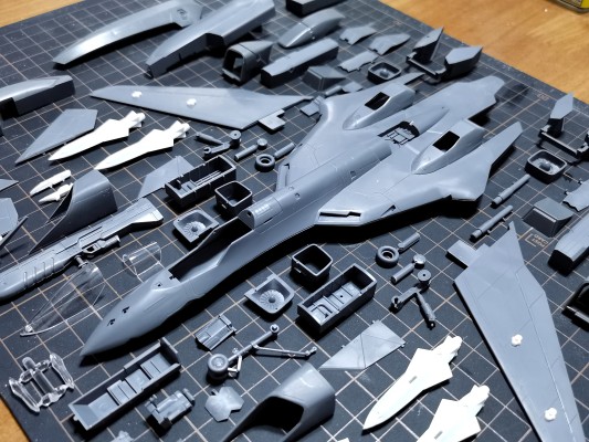 超时空要塞 VF-19A“SVF-440 Dullahans”附带高速装备 + 高机动导弹