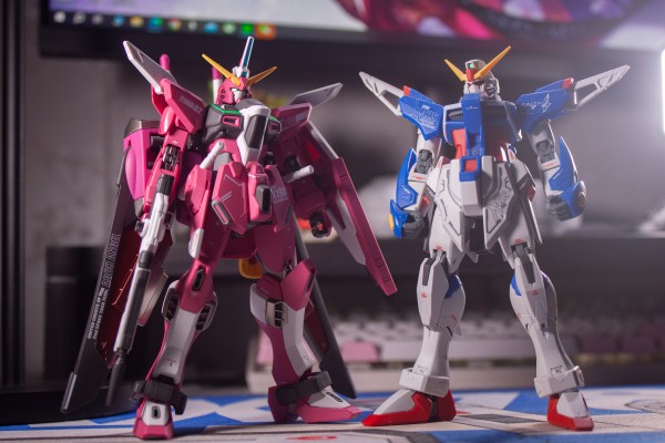 S.H.Figuarts 假面骑士驰骑 黄金驰骑