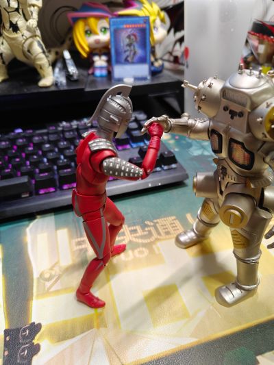 S.H.Figuarts 赛文奥特曼 金古桥