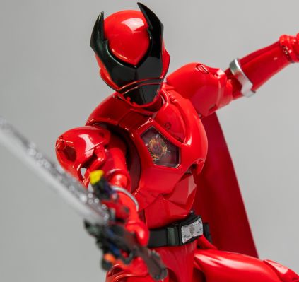 S.H.Figuarts  甲虫王者