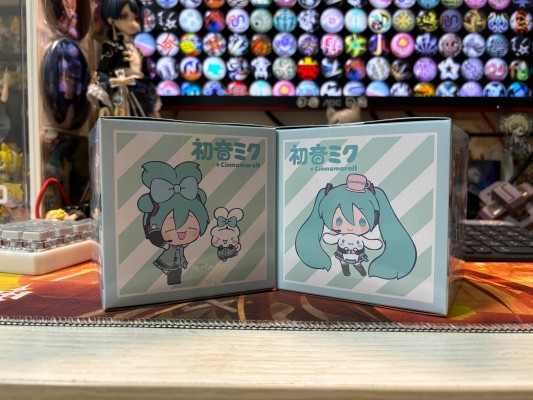 初音未来×大耳狗 精细小人偶