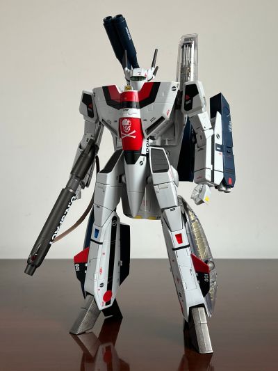 DX超合金  超时空要塞 可曾记得爱 VF-1S 冲锋女武神（一条辉专用） 内构细节版