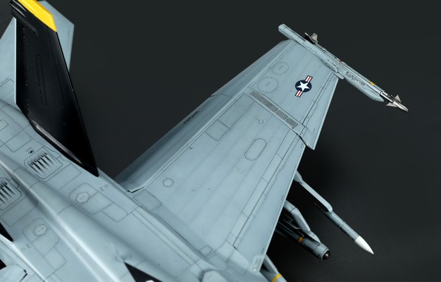 LS-013 波音 F/A-18F“超级大黄蜂”战斗机