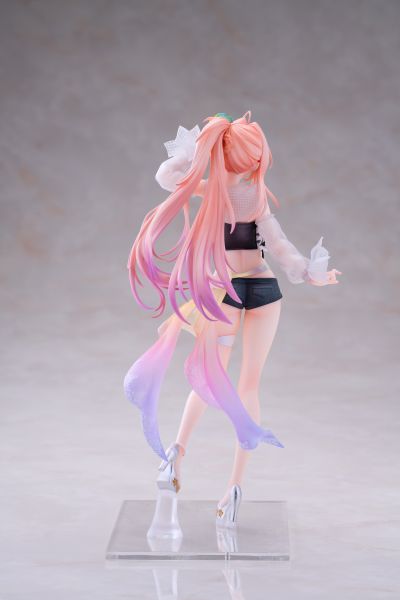 莉娜