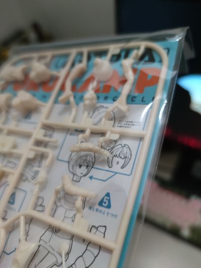 ARTPLA 摇曳露营△ 志摩凛 和 摩托车 套装