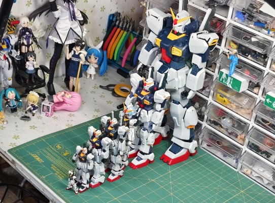 MG 1/100 高达Mk-II Ver.2.0 エゥーゴ