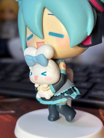 初音未来×大耳狗 精细小人偶