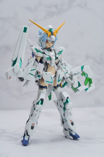 MS少女 高达UC RX-0独角兽高达 觉醒形态