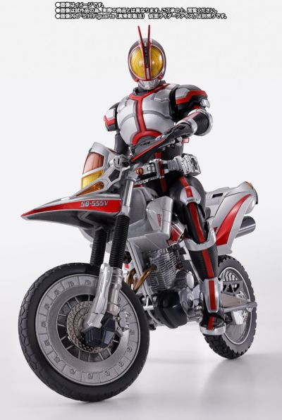 S.H.Figuarts  机动摩托人（载具模式）