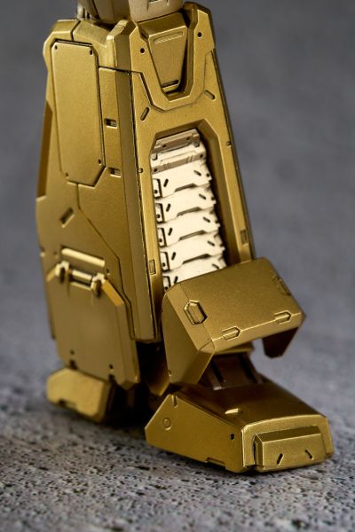 3Z0732 MDLX 变形金刚 擎天柱 龙年限定版