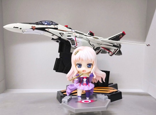 DX超合金 超时空要塞Ｆ VF-25F Messiah Valkyrie （早乙女有人机）