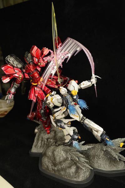BNFIGURE DX 高达系列第二作 Nu高达大战沙扎比