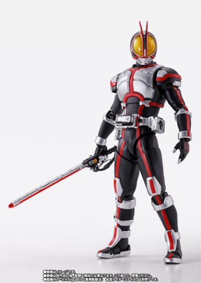 S.H.Figuarts  机动摩托人（载具模式）