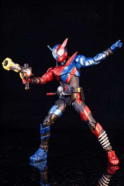 S.H.Figuarts 假面骑士创骑 兔子坦克形态 平成世代版