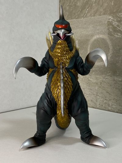 东宝30厘米系列 盖刚