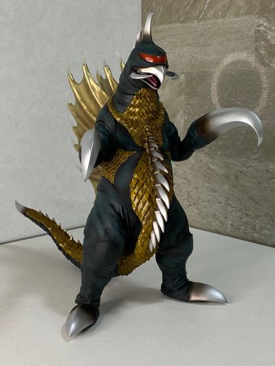 东宝30厘米系列 盖刚