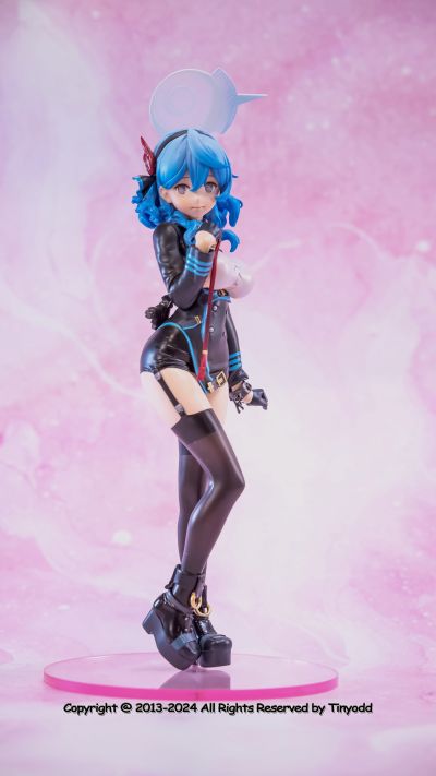 蔚蓝档案 天雨亚子