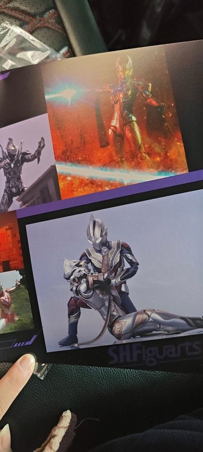 S.H.Figuarts 德凯奥特曼  强劲型