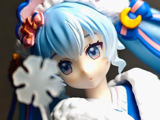 figma#EX-067 初音未来系列  雪未来 冬丽