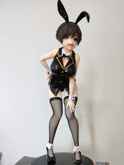 早川睦月 兔女郎