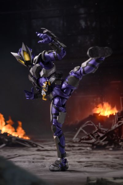 S.H.Figuarts 假面骑士零一 假面骑士灭 蛰刺毒蝎 -S.H.Figuarts15周年纪念版-