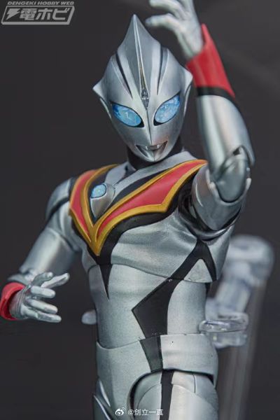 S.H.Figuarts（真骨雕制法）假迪迦/邪恶迪迦