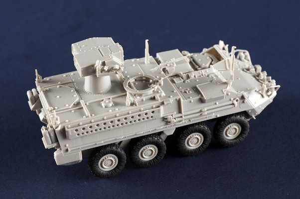 编号:07425 1/72 装甲车辆系列 美军M1134斯崔克反坦克导弹车