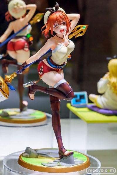 莱莎的炼金工房 ～常暗女王与秘密藏身处～ 莱莎琳·斯托特 夏日冒险装