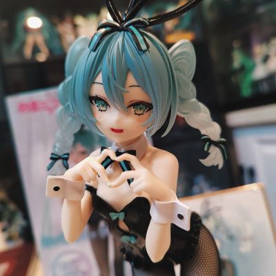 黑丝兔女郎miku