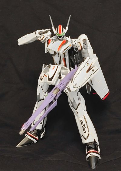 DX超合金 超时空要塞Ｆ VF-25F Messiah Valkyrie （早乙女有人机）