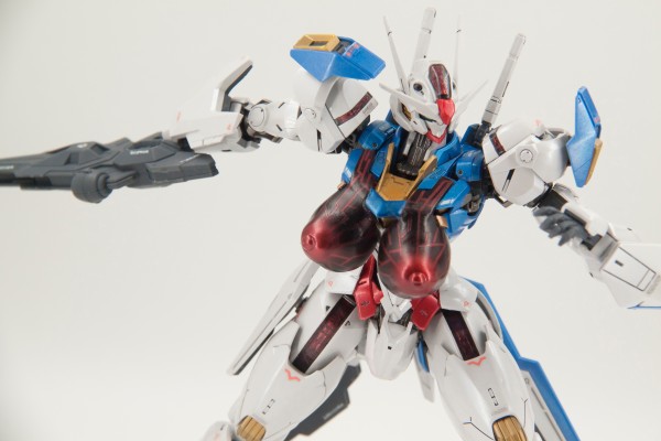 FULL MECHANICS XVX-016-R18 刻痕强化型风灵高达