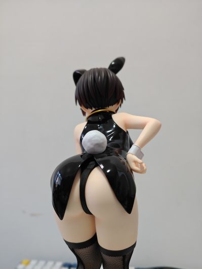 早川睦月 兔女郎