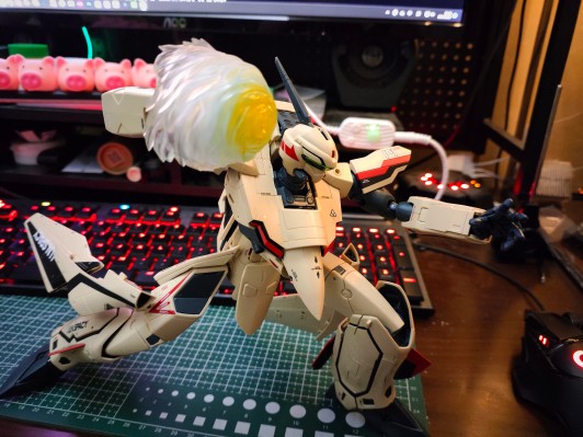 DX超合金 超时空要塞PLUS YF-19 断钢剑（勇专用机）