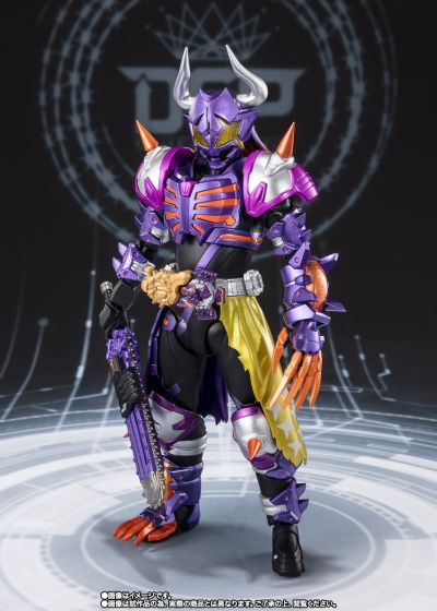 S.H.Figuarts 假面骑士霸牛 火旺僵尸形态