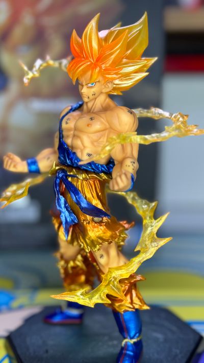 FiguartsZERO 龙珠Z 孙悟空 超级赛亚人（东京限定贩卖版）【TAMASHII NATIONS TOKYO 限定贩卖品】