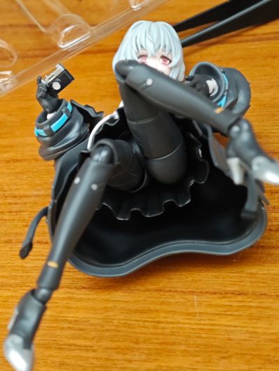 S.H.Figuarts 奇异贤伴 黑色天使 诺娃