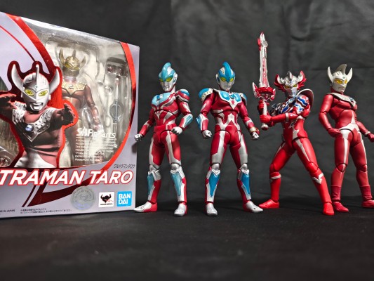 S.H.Figuarts 银河奥特曼 斯特利姆形态