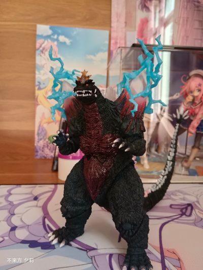 S.H.MonsterArts 哥斯拉大战太空哥斯拉 太空哥斯拉 福冈决战版