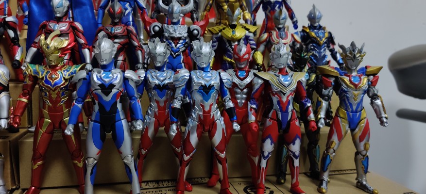 S.H.Figuarts(真骨雕制法) 闪耀迪迦