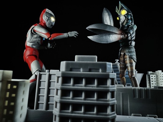 S.H.Figuarts  巴尔坦星人 剧中版