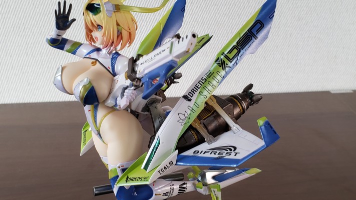 兔女郎服装计划 索菲亚· F· 希琳