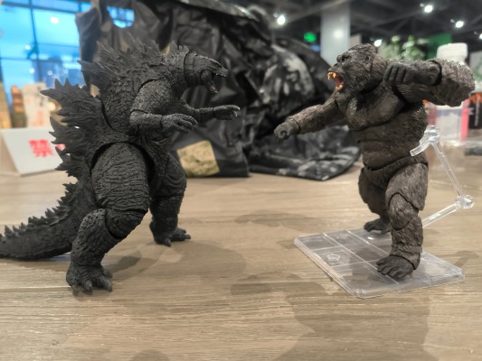 S.H.MonsterArts 哥斯拉大战金刚 金刚  -展会限定版-